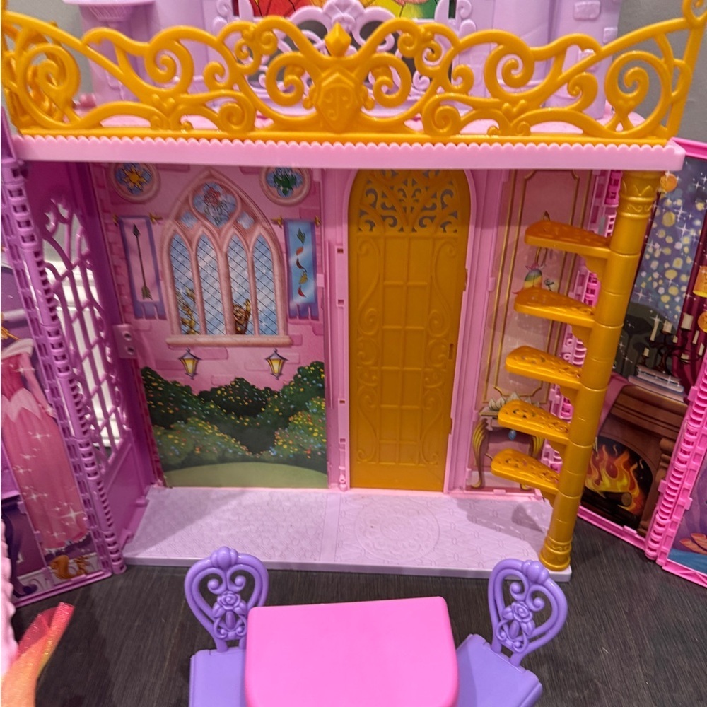 Disney Princess Fold N Go Celebration Castle Playset Toddler Kids Girls - Picture 3 of 10